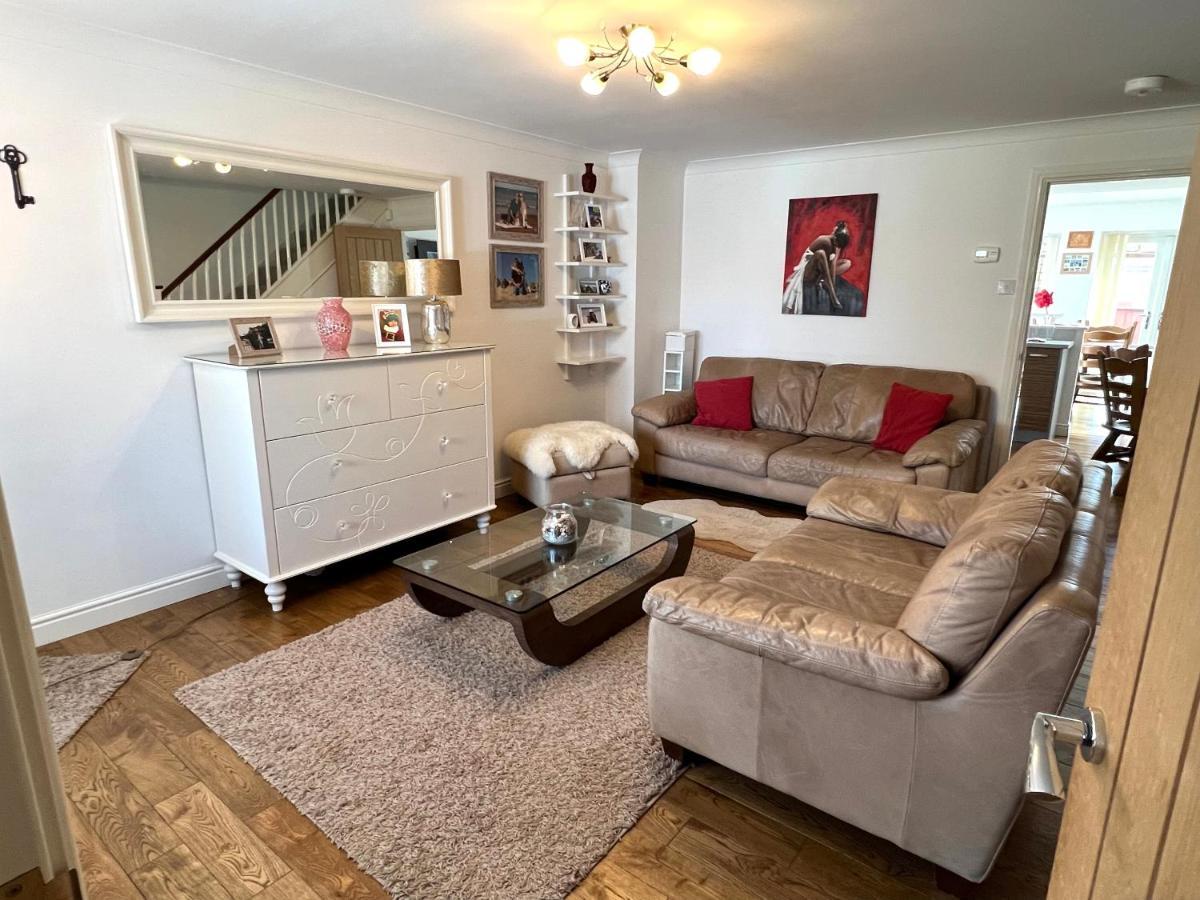 נוטינגהאם Simply Stunning 2 Bedroom Home With Parking Space מראה חיצוני תמונה
